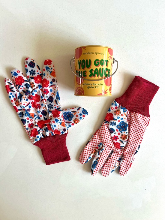 Accessories - Cherry Tomato Gardening Kit with Floral Gloves